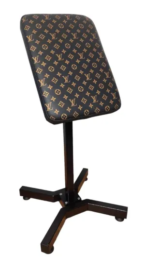 TATTOO ADDICT CUSTOMS - ПОДЛАКЪТНИК LOUIS VUITTON LIMITED ЧЕРЕН